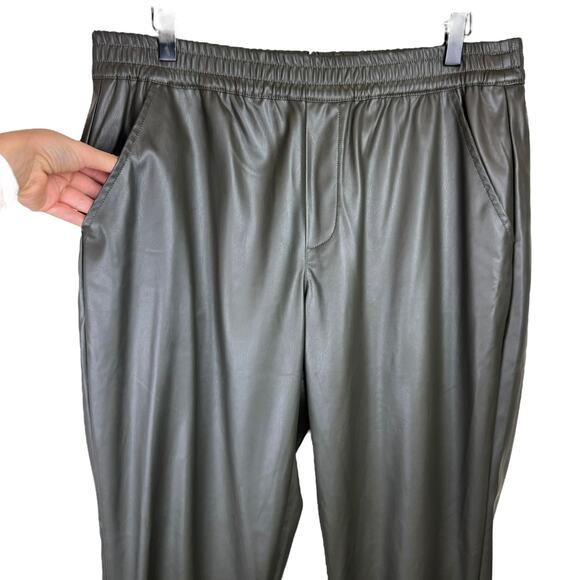 Dear John NWT Jacey Dark Olive Green Faux Vegan Leather Pull On Jogger Pants - Picture 7 of 9